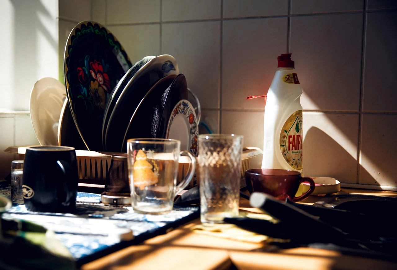 Come prevenire la formazione di muffa nei mobili della cucina: la soluzione dell’igienista ambientale per l’estate Come prevenire la formazione di muffa nei mobili della cucina: la soluzione dell’igienista ambientale per l’estate