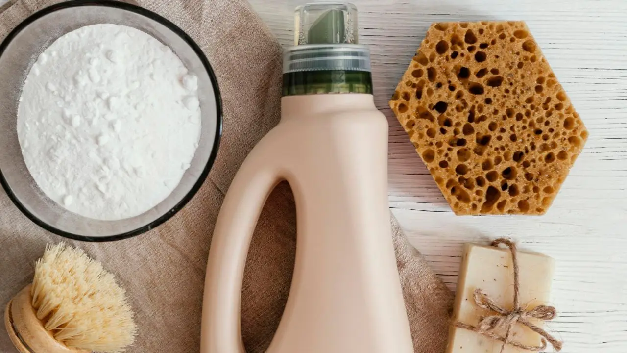 Scegli questo rimedio eco-friendly per un bucato profumato senza spese inutili Scegli questo rimedio eco-friendly per un bucato profumato senza spese inutili