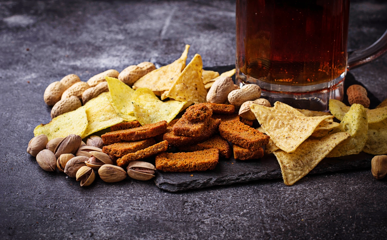 L’errore a tavola che peggiora i dolori cronici: riflettori sugli snack confezionati L’errore a tavola che peggiora i dolori cronici: riflettori sugli snack confezionati