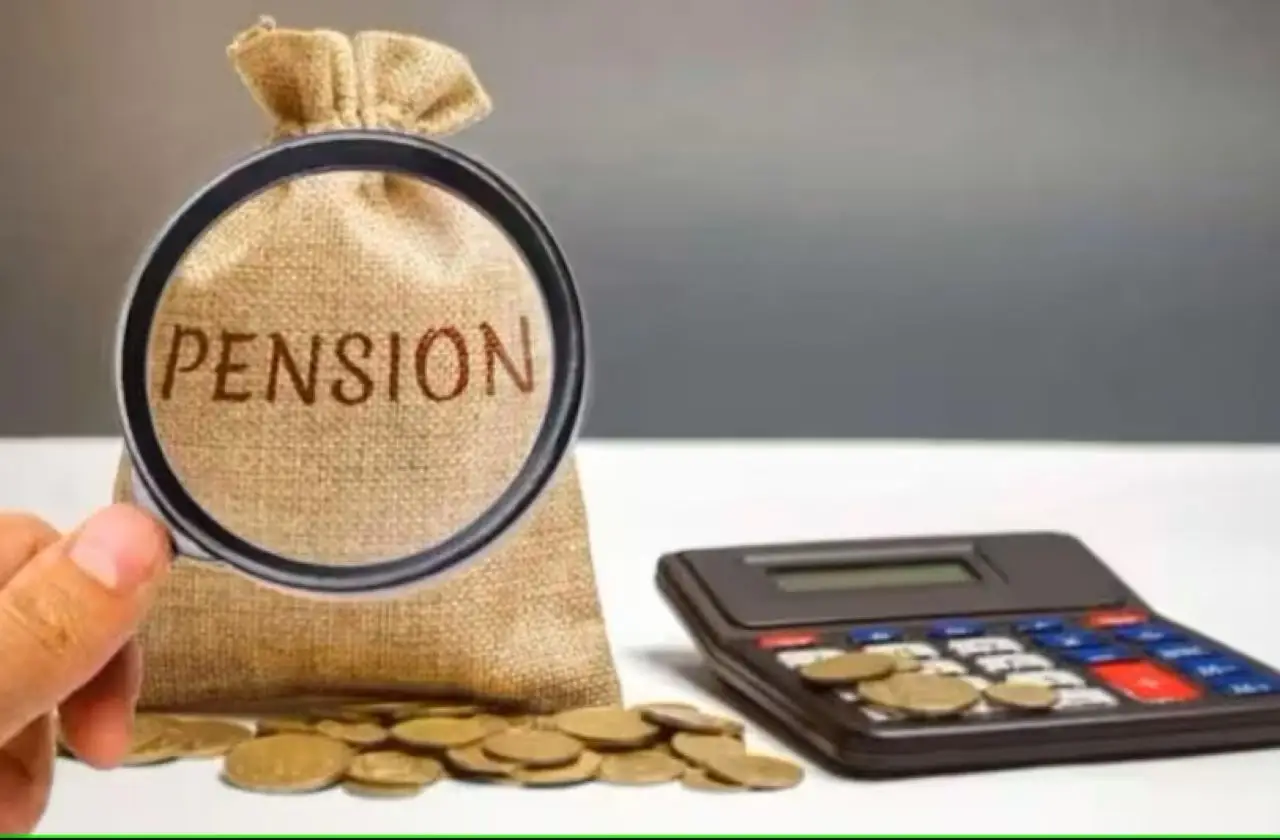 Tredicesima 2025: gli importi aggiuntivi per pensionati a basso reddito in arrivo Tredicesima 2025: gli importi aggiuntivi per pensionati a basso reddito in arrivo