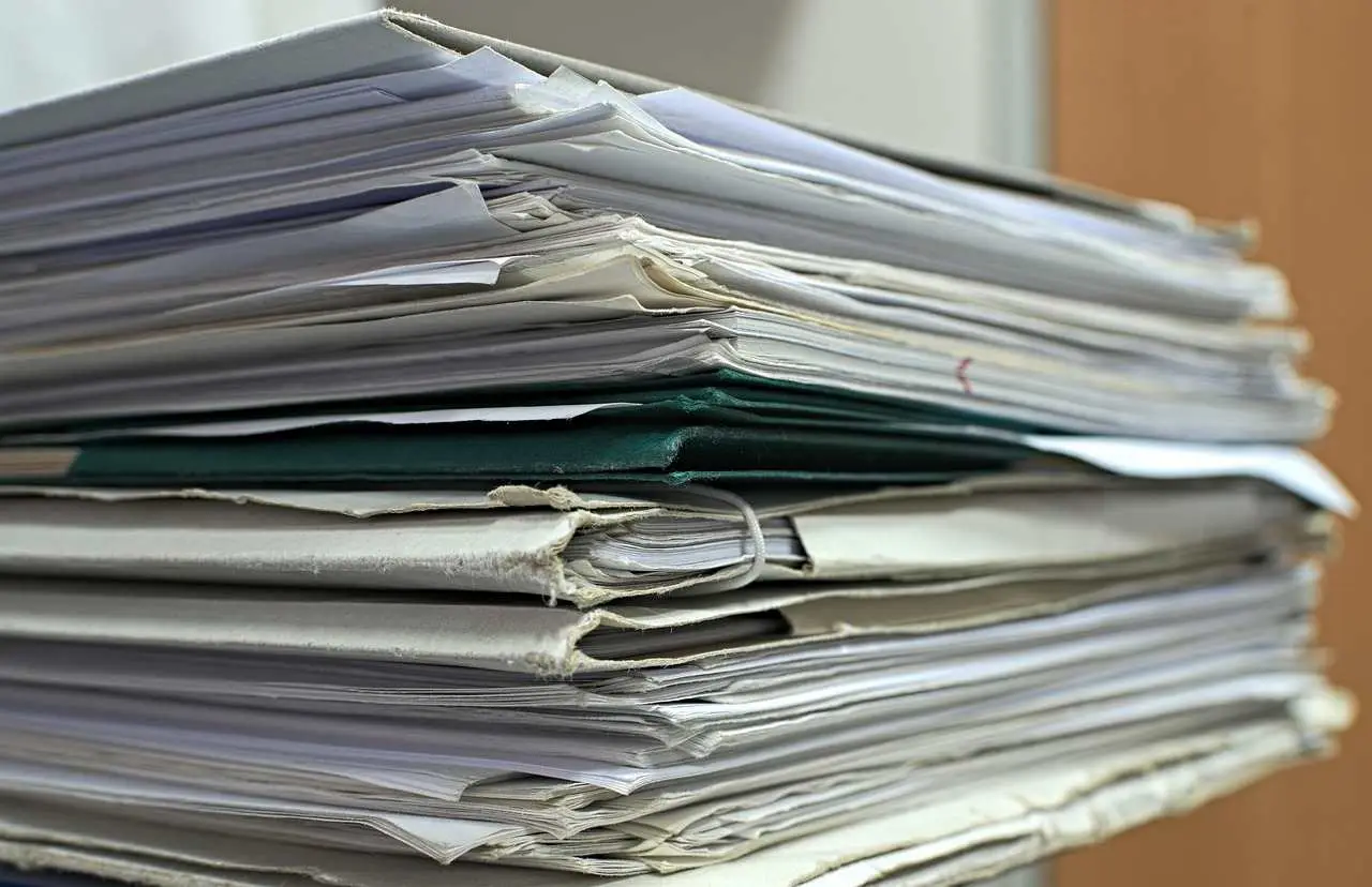 Documenti da conservare a lungo termine: quali sono, perché sono importanti e cosa rischi se li butti via troppo presto Documenti da conservare a lungo termine: quali sono, perché sono importanti e cosa rischi se li butti via troppo presto
