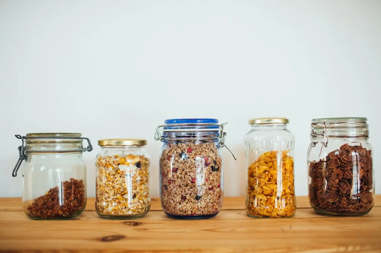 Organizza la dispensa per l’estate: il trucco anti-insetti dell’igienista alimentare Organizza la dispensa per l’estate: il trucco anti-insetti dell’igienista alimentare