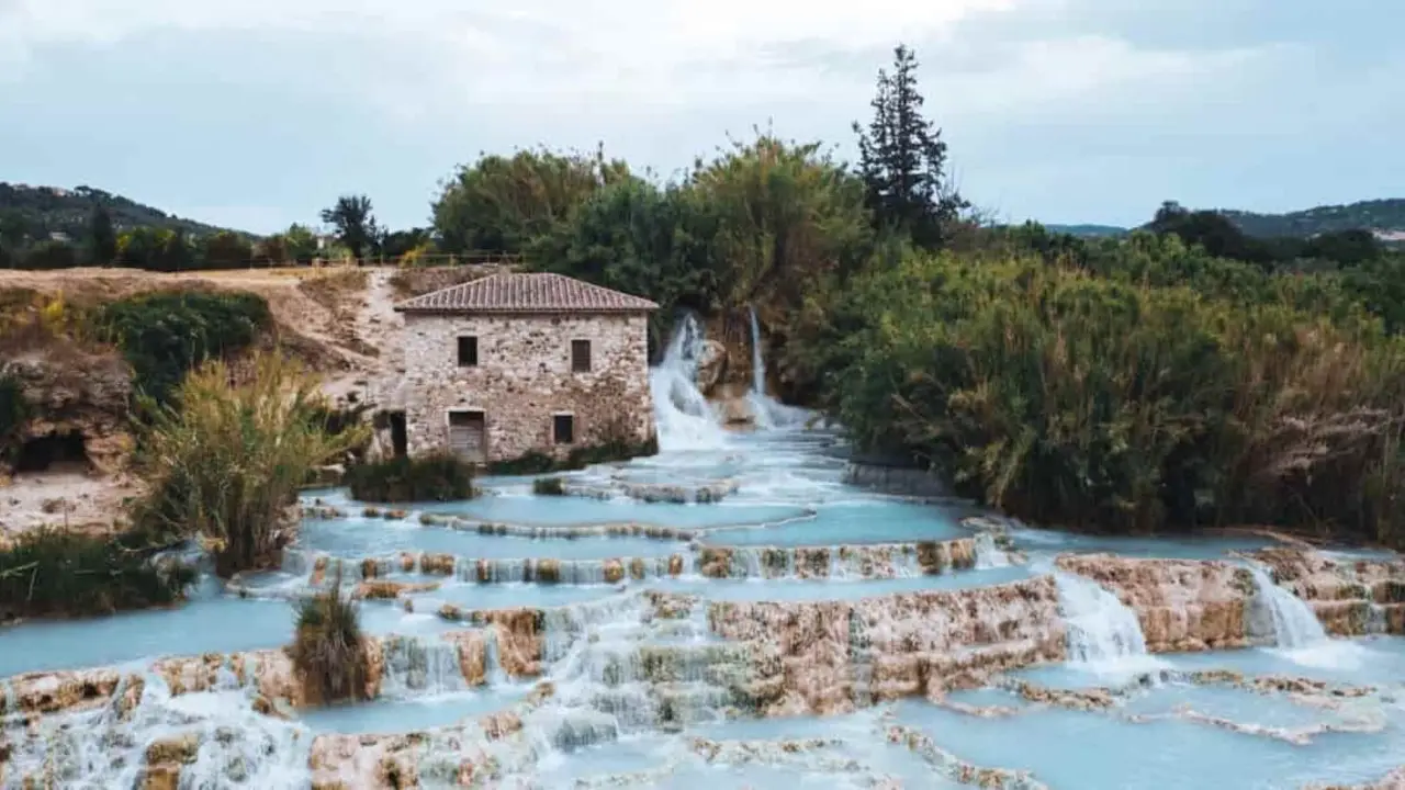Soffri il caldo di notte? Prova il rimedio utilizzato nelle case di campagna italiane Soffri il caldo di notte? Prova il rimedio utilizzato nelle case di campagna italiane
