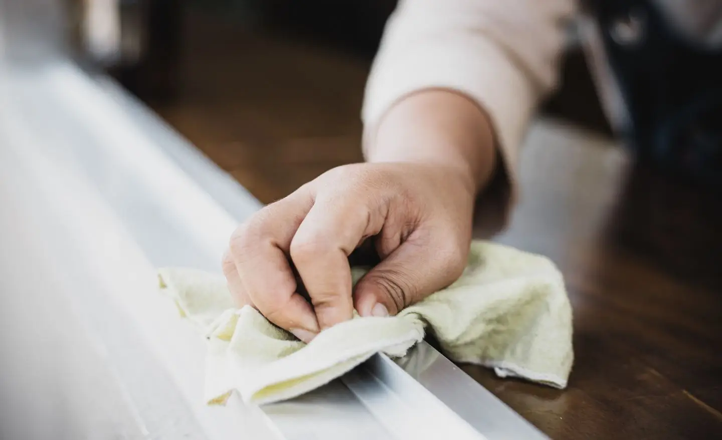 Vuoi superfici sempre pulite? Prova oggi la soluzione che riduce lo sforzo al minimo Vuoi superfici sempre pulite? Prova oggi la soluzione che riduce lo sforzo al minimo