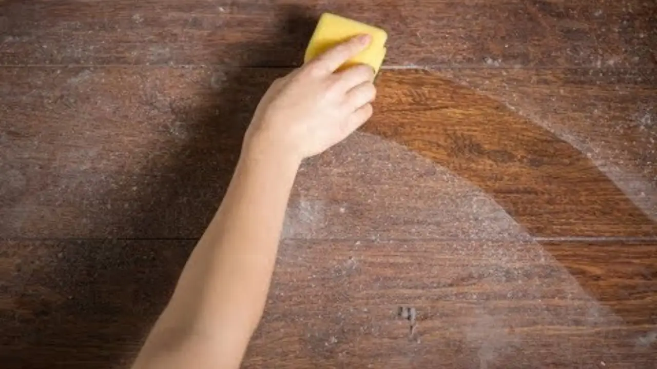 Scopri il metodo per eliminare polvere e macchie dai pavimenti in pochi minuti Scopri il metodo per eliminare polvere e macchie dai pavimenti in pochi minuti
